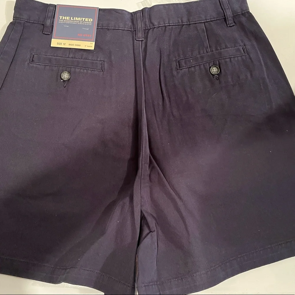 Women’s Basic Chino 5” inseam - Picture 2 of 4